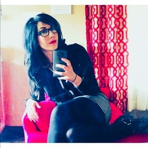 Meet your Posher, Lynette